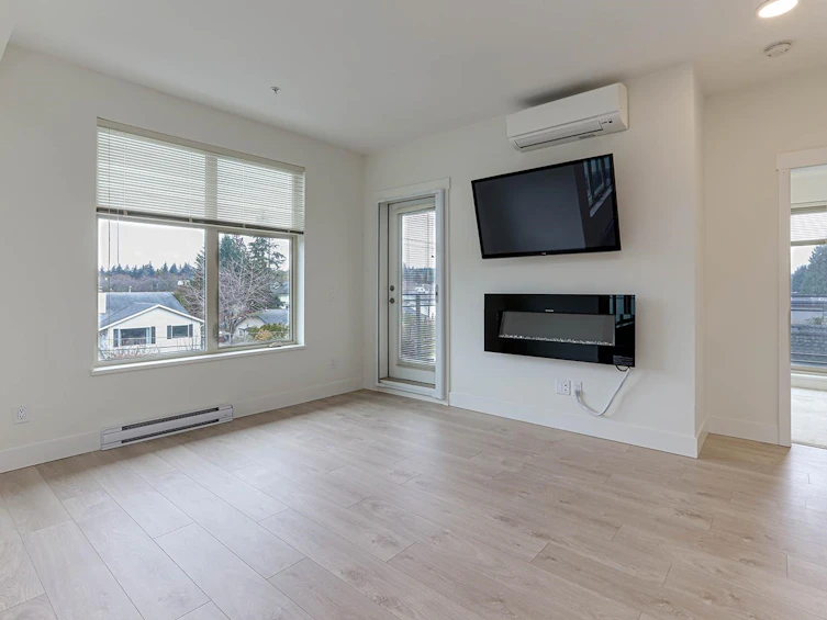 305-14022 North Bluff Road, Surrey, BC, V4B 0B7 - 31