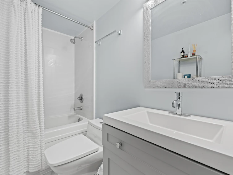 410-909 Mainland Street, Vancouver, BC, V6B 1S3 - 17