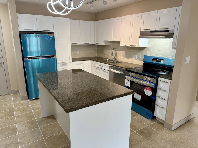 202-19673 Meadow Gardens Way, Pitt Meadows, BC, V3Y 0A1 - 5