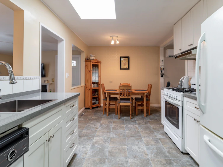 10137 127th Street, Surrey, BC, V3V 5J5 - 12
