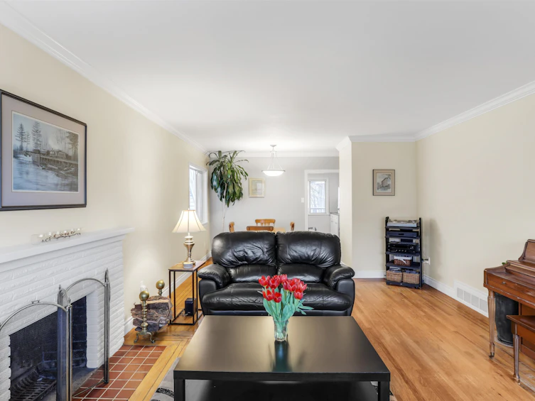 7682 Hilda Street, Burnaby, BC, V3N 3H7 - 7