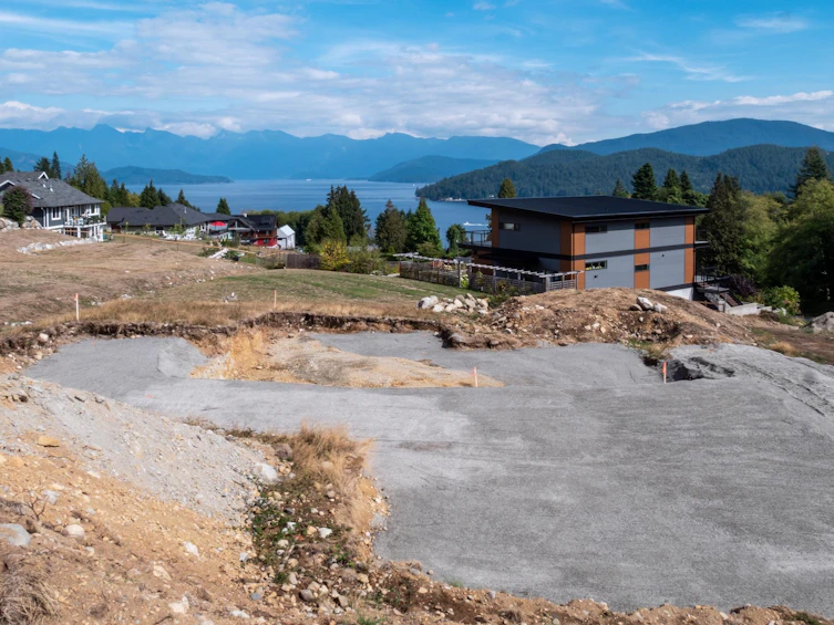 783 Courtney Road, Gibsons, BC, V0N 1V1 - 5