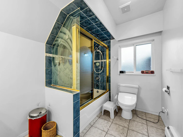 3015 E 45th Avenue, Vancouver, BC, V5R 3C6 - 27