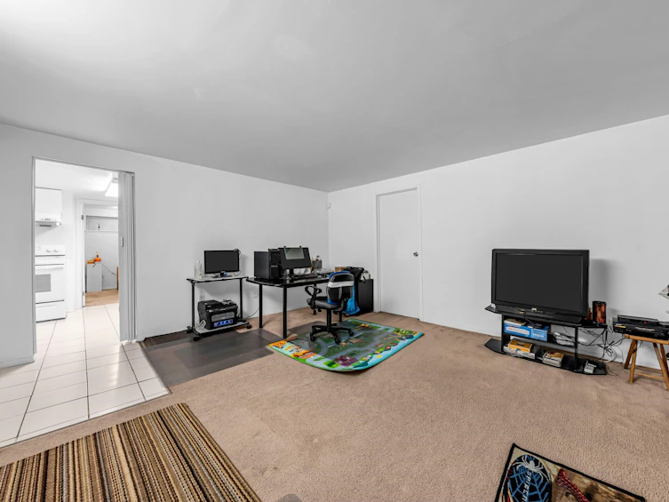 3015 E 45th Avenue, Vancouver, BC, V5R 3C6 - 32