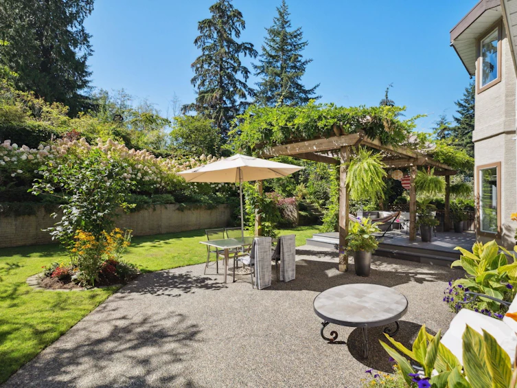 30 Shoreline Circle, Port Moody, BC, V3H 4V9 - 31