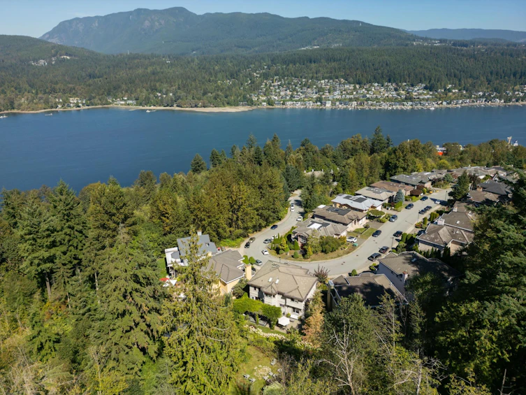 30 Shoreline Circle, Port Moody, BC, V3H 4V9 - 38