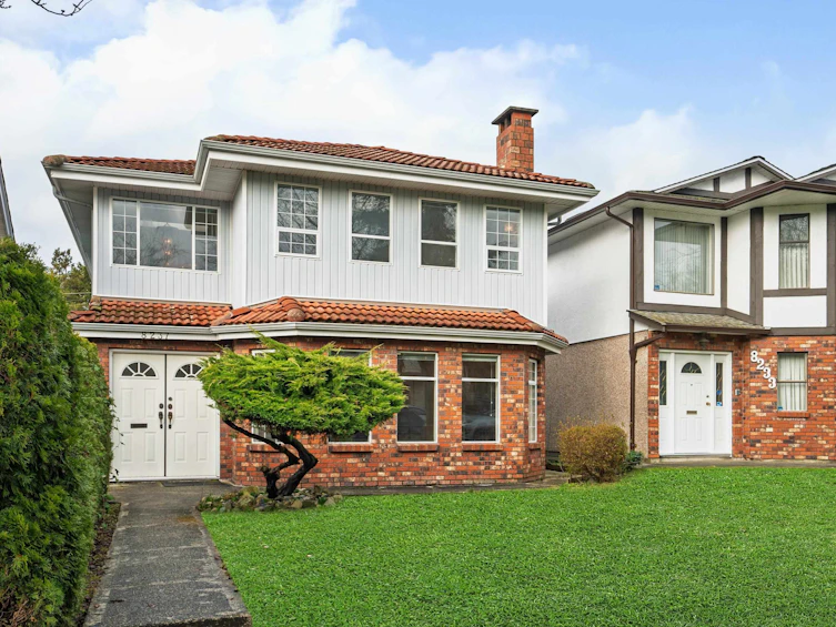 8237 Montcalm Street, Vancouver, BC, V6P 4P4 - 26