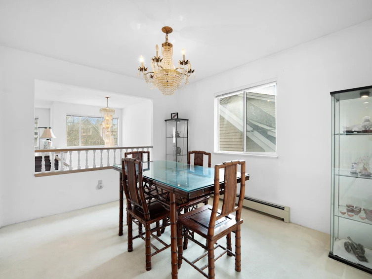 8237 Montcalm Street, Vancouver, BC, V6P 4P4 - 7