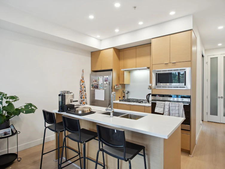 309-2528 Collingwood Street, Vancouver, BC, V6R 0C1