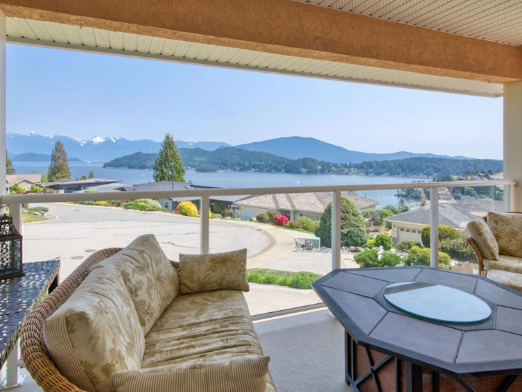 535 Spyglass Place, Gibsons, BC, V0N 1V9 - 4