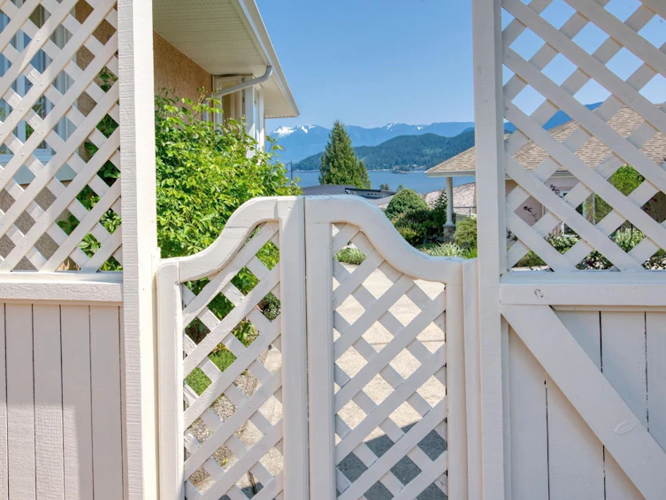 535 Spyglass Place, Gibsons, BC, V0N 1V9 - 36