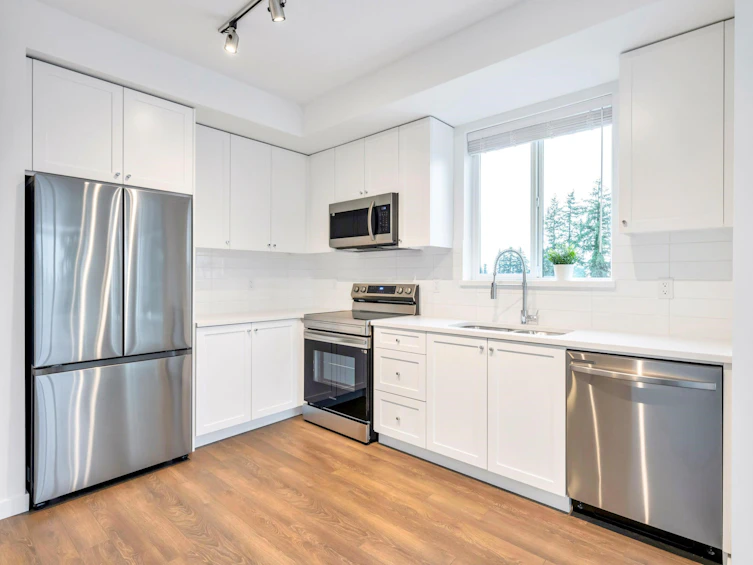 414-15738 85 Avenue, Surrey, BC, V4N 6Y1 - 2