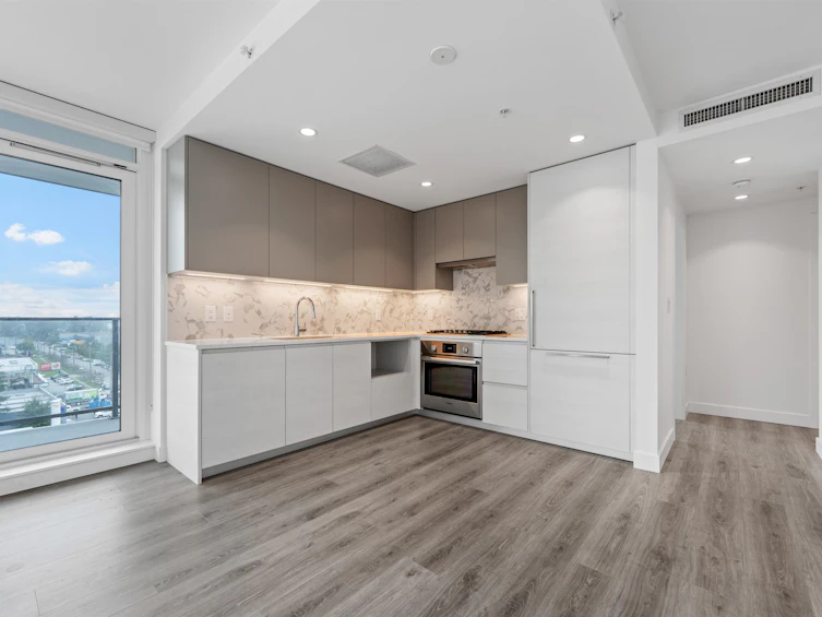 602-8188 Fraser Street, Vancouver, BC, V6K 2G2 - 11