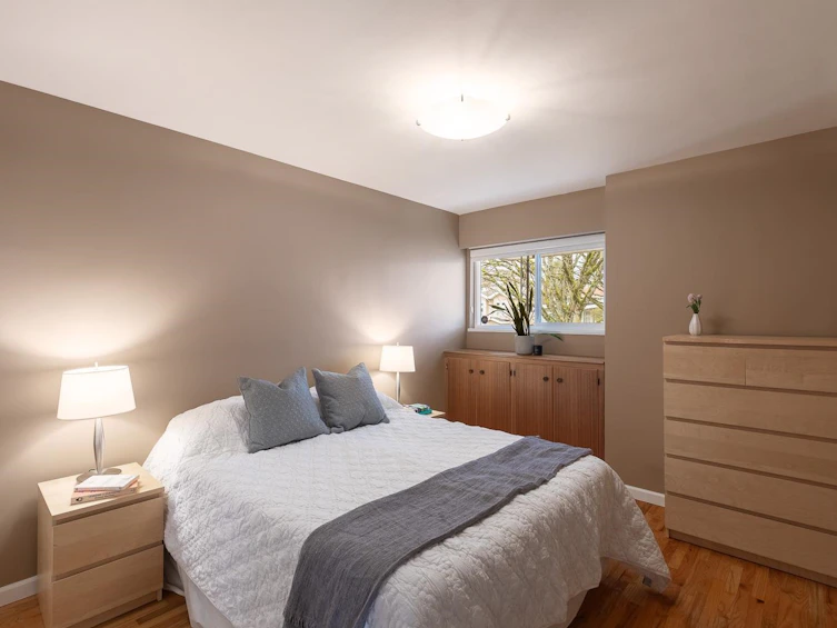 2824 E 44th Avenue, Vancouver, BC, V5R 3A6 - 13