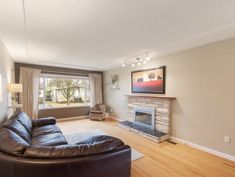2824 E 44th Avenue, Vancouver, BC, V5R 3A6 - 6