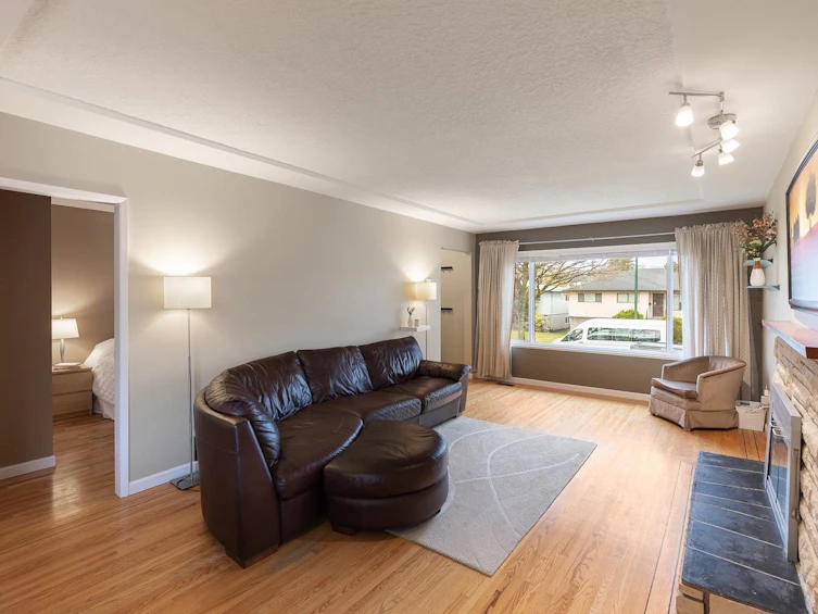 2824 E 44th Avenue, Vancouver, BC, V5R 3A6 - 7