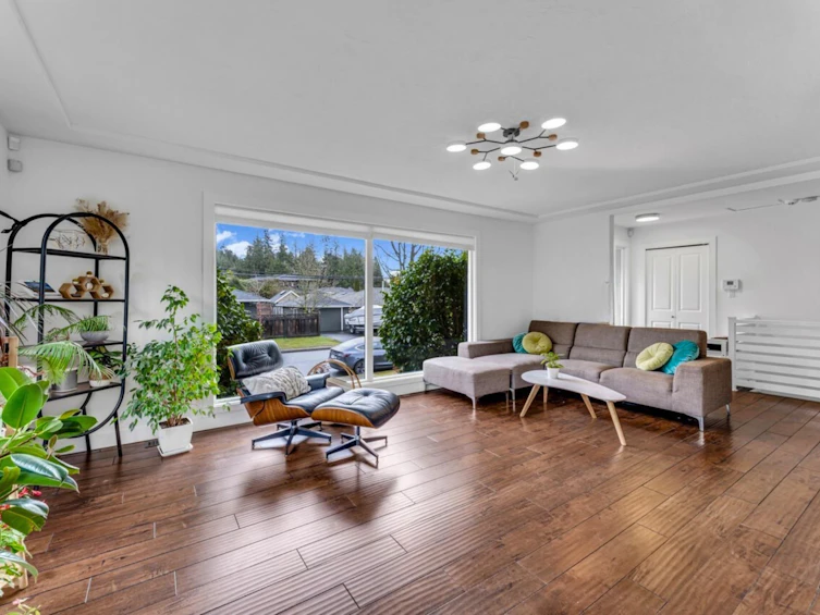 1405 Paisley Road, North Vancouver, BC, V7R 1C4 - 4