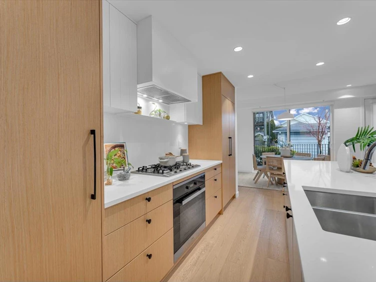 34-92 W King Edward Avenue, Vancouver, BC, V5Y 0N6 - 3