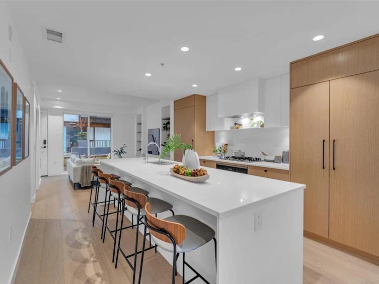 34-92 W King Edward Avenue, Vancouver, BC, V5Y 0N6 - 8