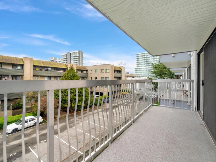209-6420 Buswell Street, Richmond, BC, V6Y 2E9 - 17