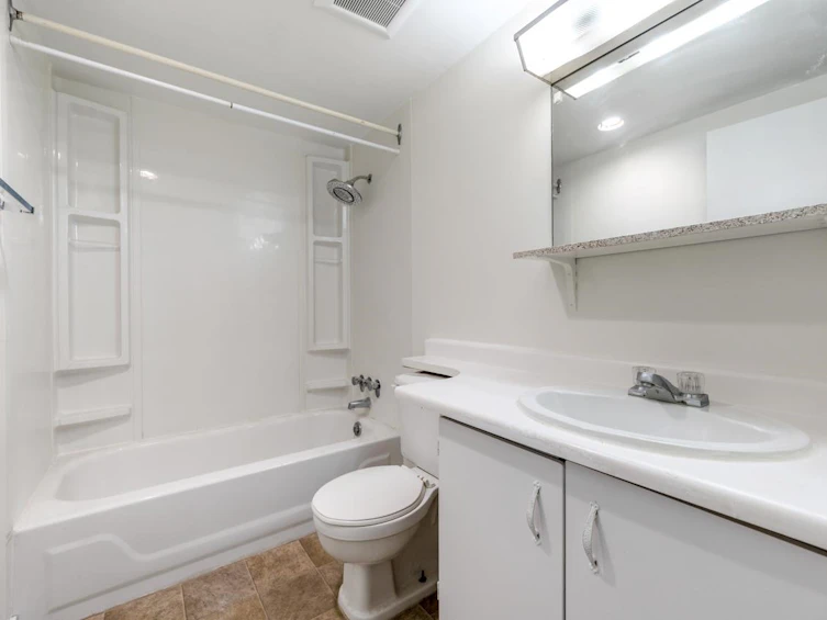 209-6420 Buswell Street, Richmond, BC, V6Y 2E9 - 12