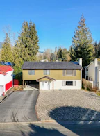 2401 Scott Place