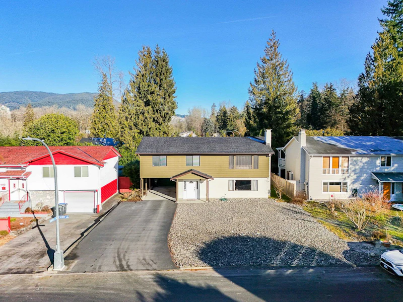 2401 Scott Place, Port Coquitlam BC V3B 2E6