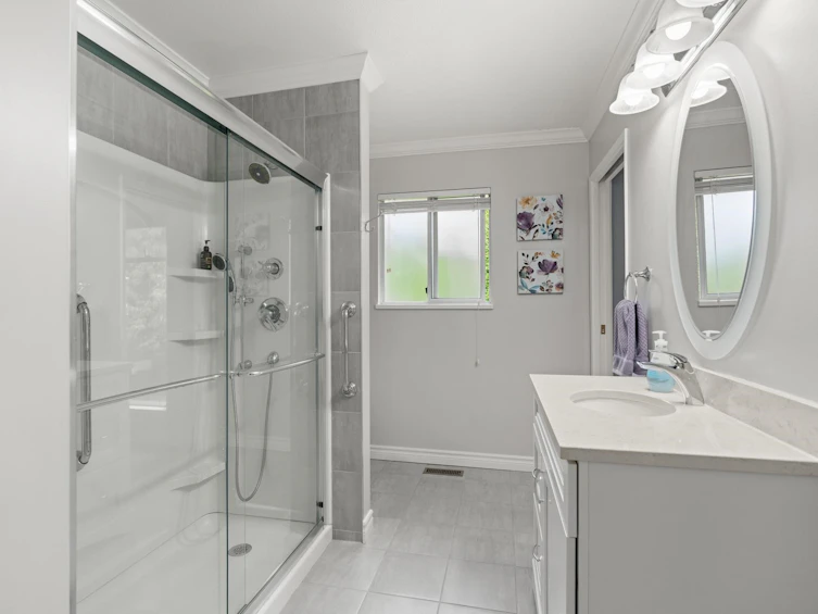 8446 119a Street, Delta, BC, V4C 7Z5 - 25