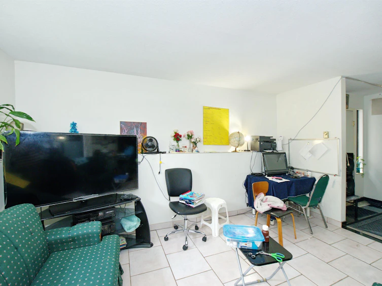 10-856 E Broadway, Vancouver, BC, V5T 1Y1 - 4