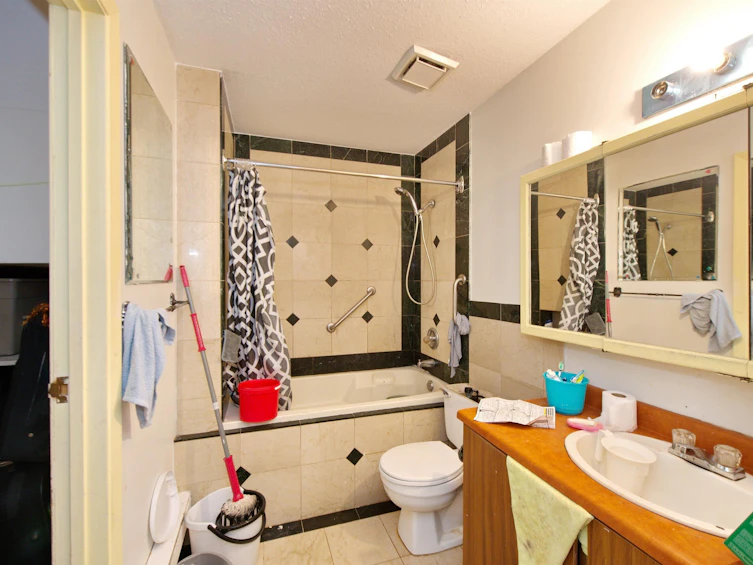 10-856 E Broadway, Vancouver, BC, V5T 1Y1 - 12