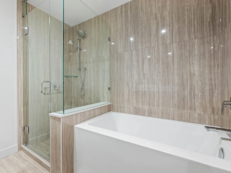 1405-1588 Johnston Road, Surrey, BC, V4B 3Z7 - 18
