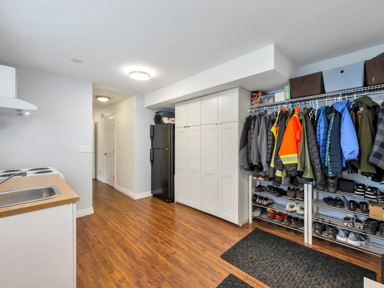4860 201 Street, Langley, BC, V3A 1P4 - 18