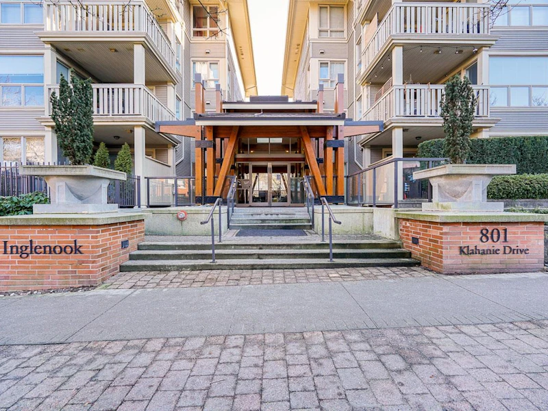 201 - 801 Klahanie Drive, Port Moody BC V3H 5K4