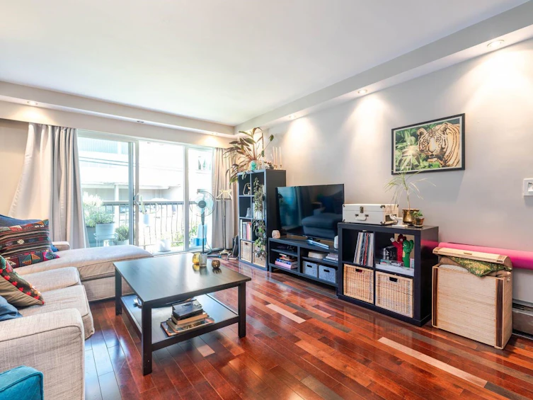 340-588 E 5th Avenue, Vancouver, BC, V5T 4H6 - 5