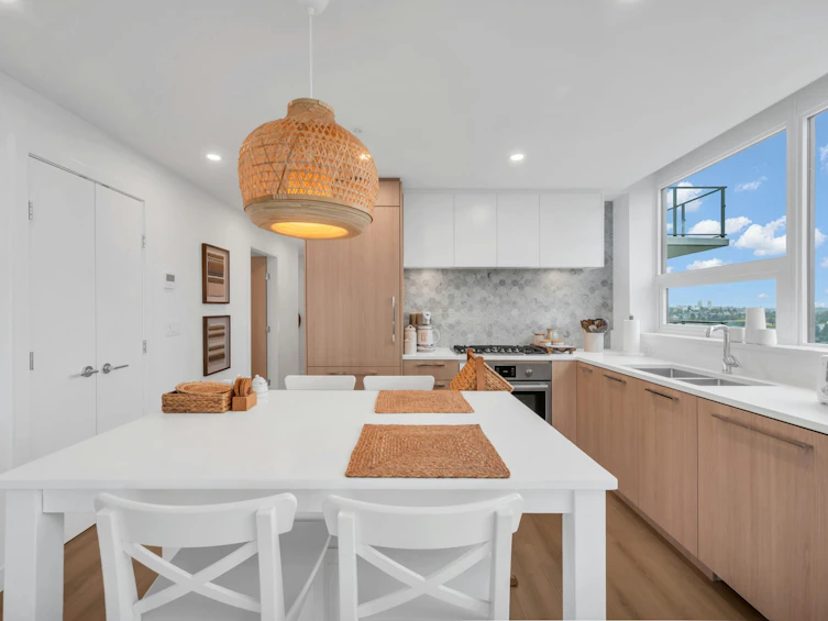 2407-2425 Alpha Avenue, Burnaby, BC, V5C 0N6 - 7