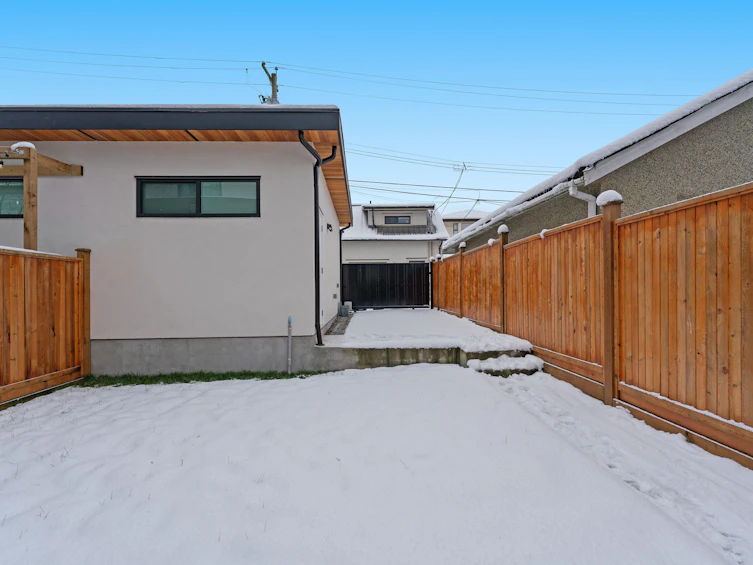 258 E 37th Avenue, Vancouver, BC, V5W 1E6 - 33
