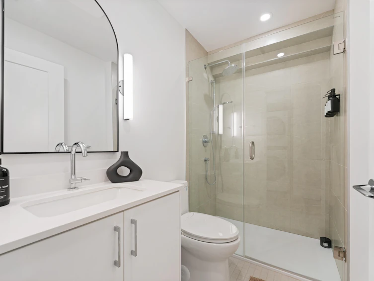 258 E 37th Avenue, Vancouver, BC, V5W 1E6 - 31