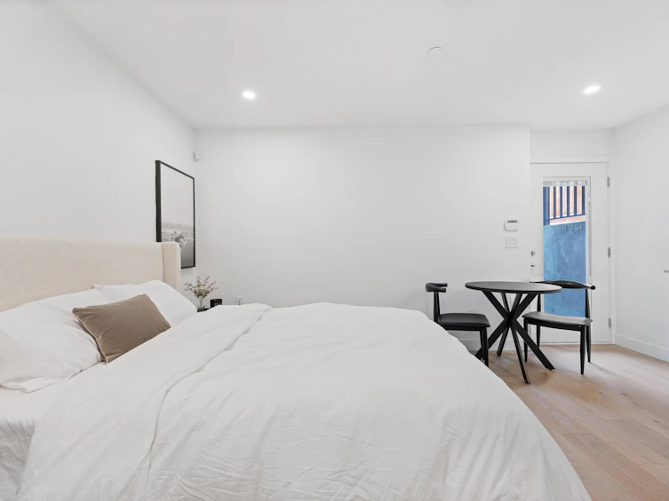258 E 37th Avenue, Vancouver, BC, V5W 1E6 - 29