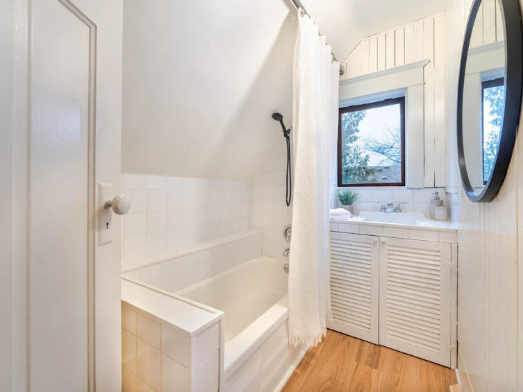 4537 Welwyn Street, Vancouver, BC, V5N 3Z3 - 17