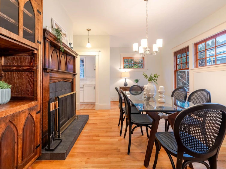 4537 Welwyn Street, Vancouver, BC, V5N 3Z3 - 9