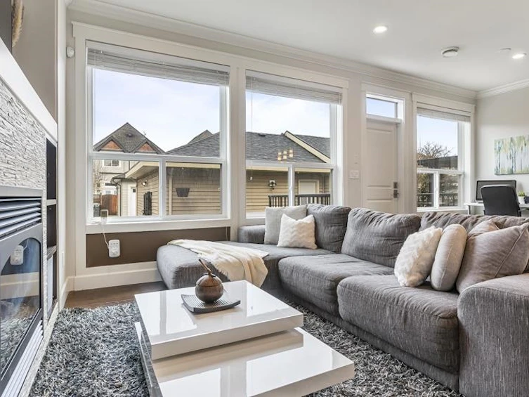 21049 77 Avenue, Langley, BC, V2Y 0L1 - 11