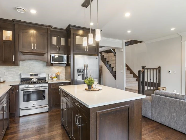 21049 77 Avenue, Langley, BC, V2Y 0L1 - 17