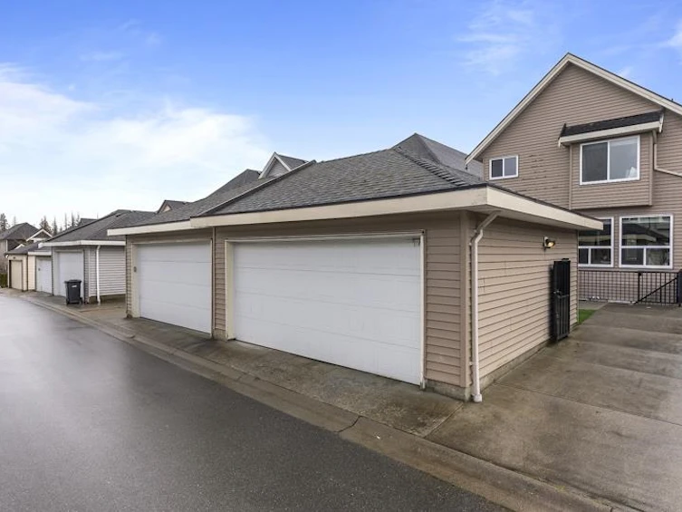 21049 77 Avenue, Langley, BC, V2Y 0L1 - 40