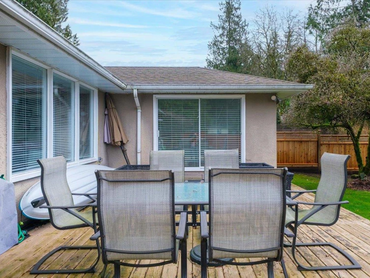 3001 Paisley Road, North Vancouver, BC, V7R 1C7 - 26