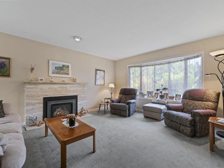 2165 Kirkstone Road, North Vancouver, BC, V7J 3N3 - 4