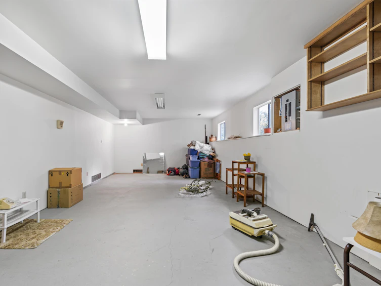 2165 Kirkstone Road, North Vancouver, BC, V7J 3N3 - 19