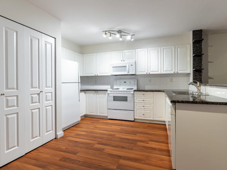 210-1363 56 Street, Delta, BC, V4L 2P7 - 3