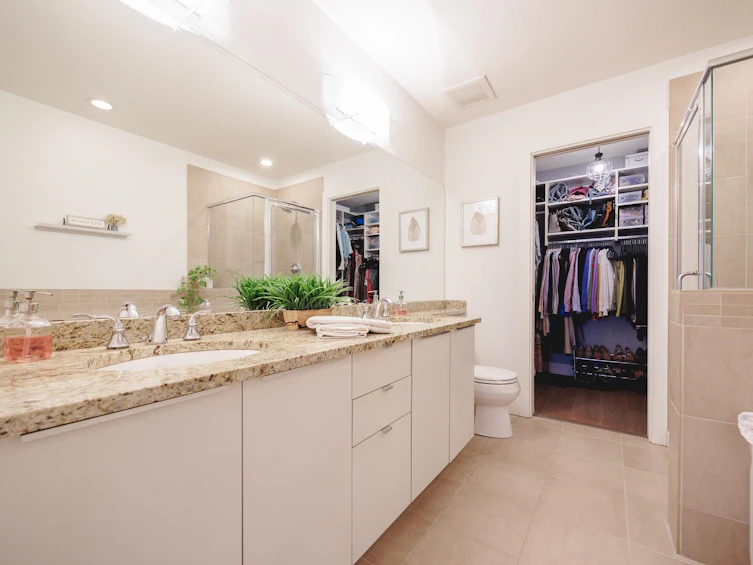 304-16469 64 Avenue, Surrey, BC, V3S 6V7 - 22