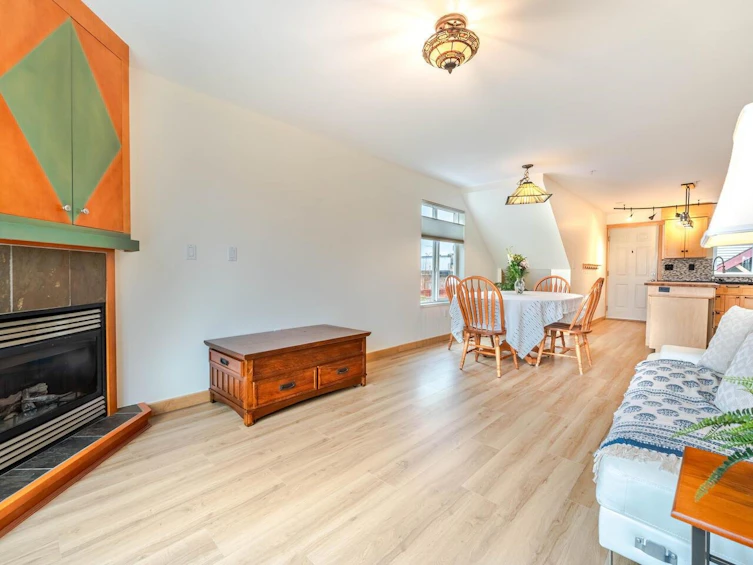 108-4272 Albert Street, Burnaby, BC, V5C 2E8 - 13