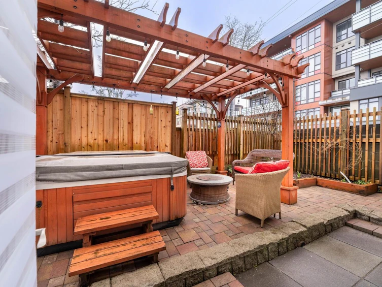 108-4272 Albert Street, Burnaby, BC, V5C 2E8 - 22